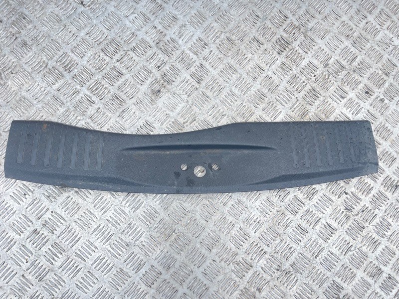 Накладка замка багажника Ford Fusion 2004 MK1 2N11N40352 контрактная