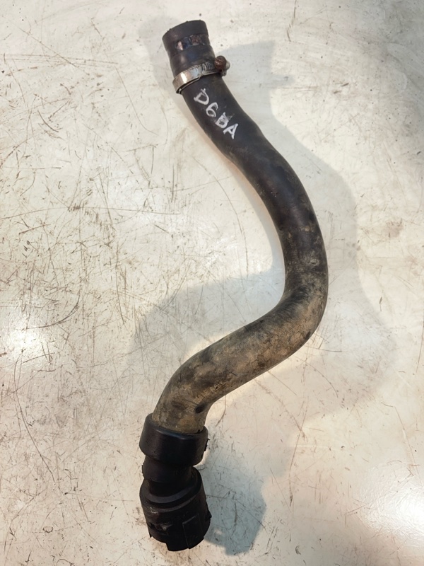 Патрубок охлаждения Ford Mondeo 2002 MK3 D6BA 2S718260AE контрактная