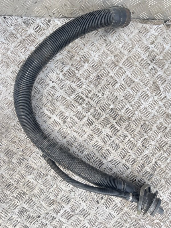 Горловина топливного бака Mercedes V-klass W638 611980