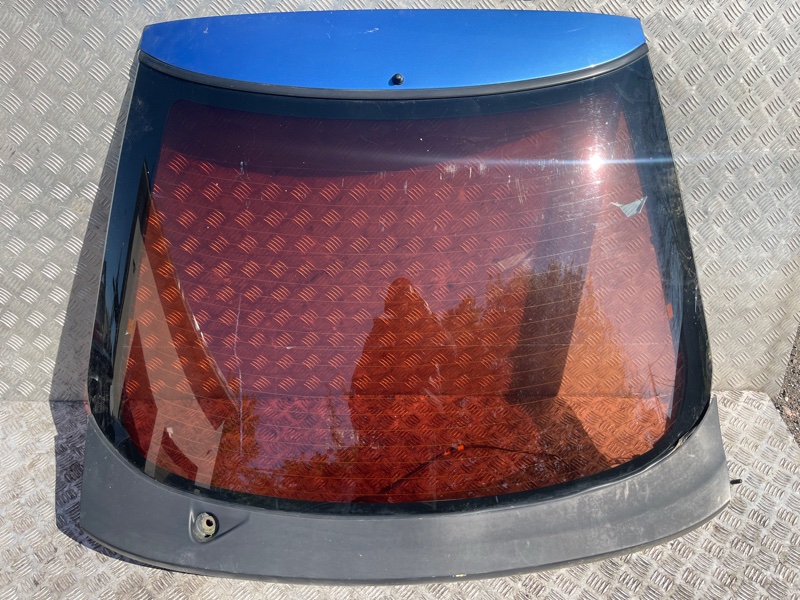 Крышка багажника Mazda 323F 1991 BG BS3462020D контрактная