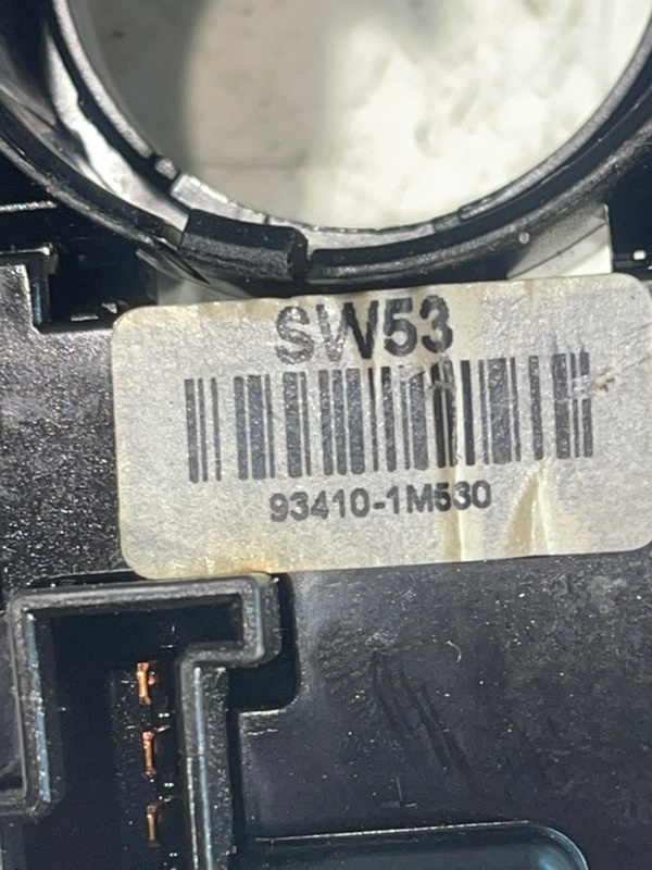 Подрулевой переключатель света ix35 2011 LM D4HA Подрулевой переключатель света ix35 2011 LM D4HA