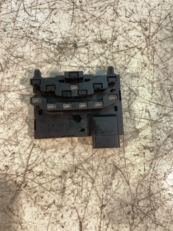 Датчик угла поворота руля Caddy 2007 III BST