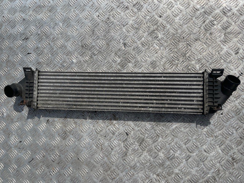 Интеркулер Ford Focus 2009 MK2 8V619L440AC контрактная