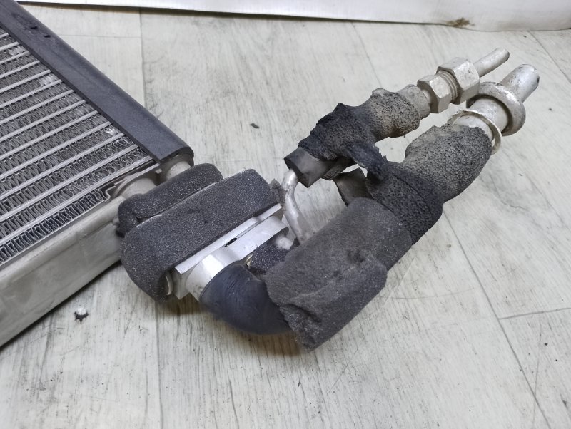 Радиатор кондиционера салонный Peugeot 406 PSA RFV