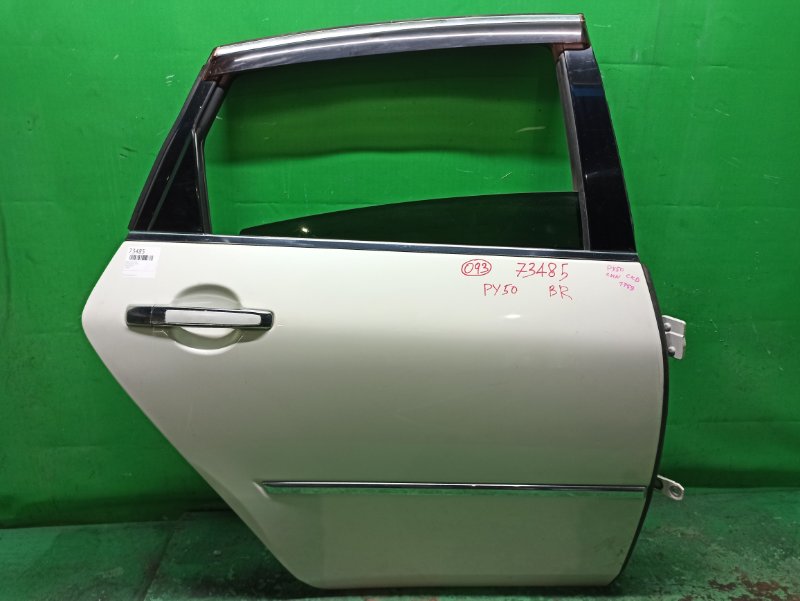 Дверь Nissan Fuga PY50 задняя правая