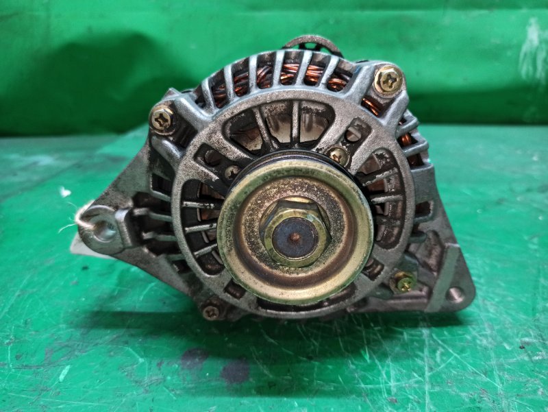 Генератор Mitsubishi Lancer Cedia CS5W 4G93 GDI MD375853