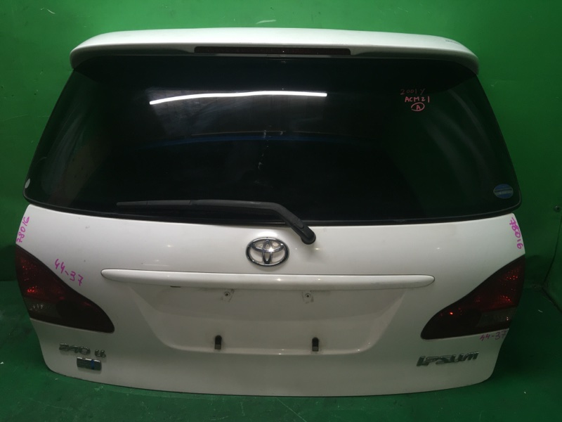 Дверь задняя Toyota Ipsum ACM21 05.2001