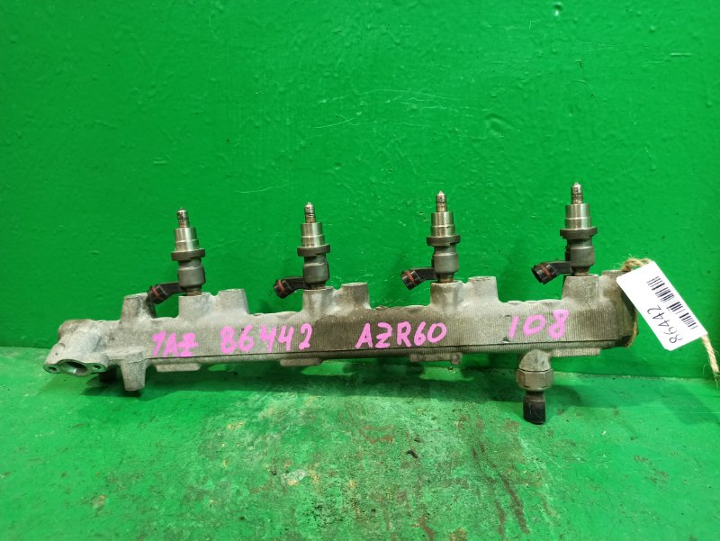 Форсунки бензиновые Toyota Voxy AZR60 1AZ-FSE 23250-28030