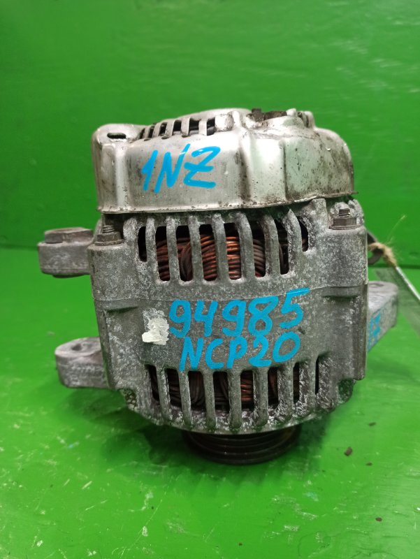 Генератор Toyota Funcargo NCP20 1NZ-FE 27060-21111