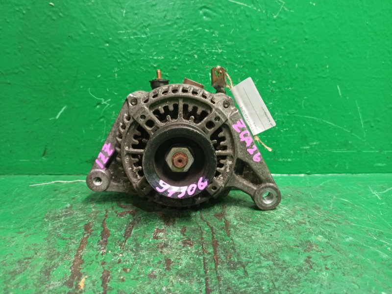 Генератор TOYOTA RAV4 ZCA26 1ZZ-FE 27060-22180 (б/у)