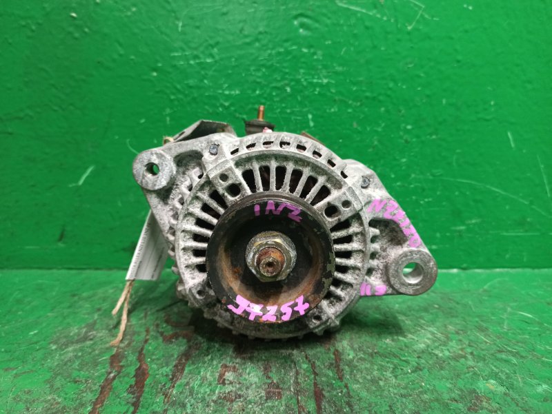 Генератор TOYOTA ALLEX NZE120 1NZ-FE 27060-21090 (б/у)