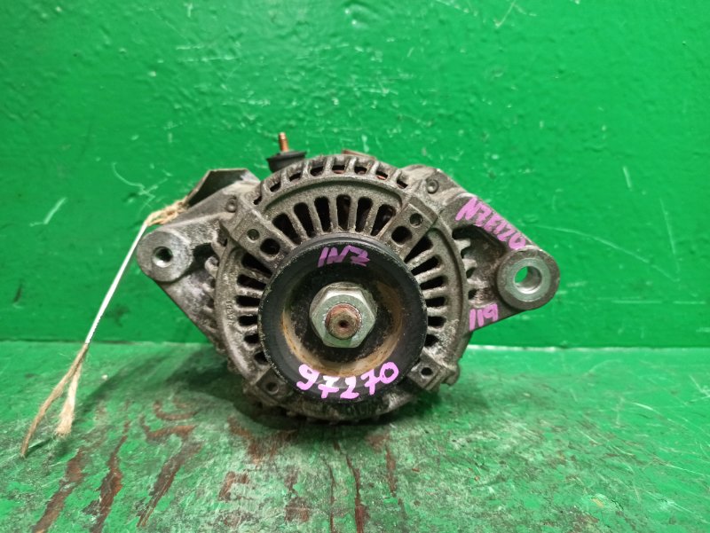 Генератор TOYOTA COROLLA RUNX NZE120 1NZ-FE 27060-21111 (б/у)