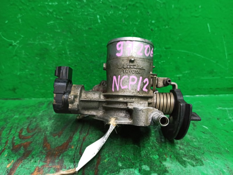 Дроссельная заслонка TOYOTA PLATZ NCP12 1NZ-FE (б/у)