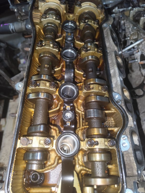 Двигатель TOYOTA PREMIO AZT240 1AZ-FSE 5325657 (б/у)