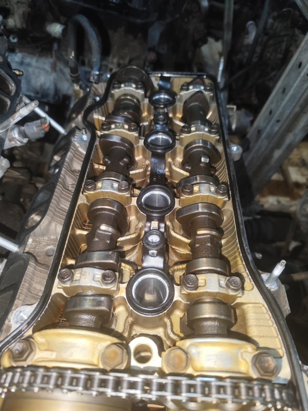 Двигатель TOYOTA AVENSIS AZT250 1AZ-FSE 5015359 (б/у)