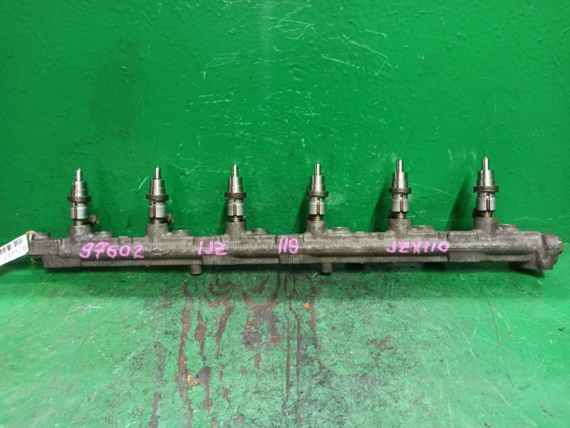 Форсунки бензиновые TOYOTA MARK II JZX110 1JZ-FSE 23250-46131 (б/у)