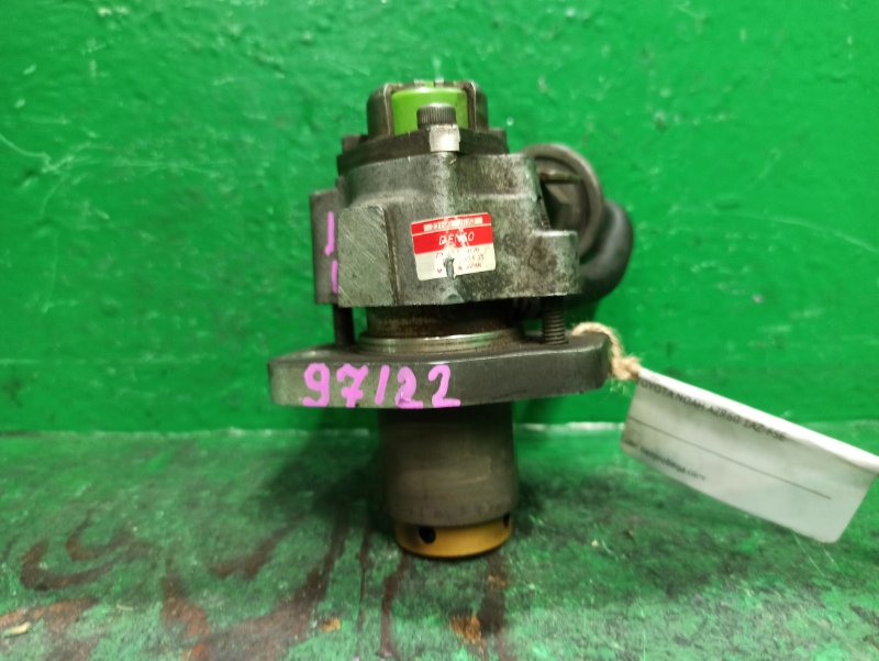 ТНВД TOYOTA NOAH AZR60 1AZ-FSE 23100-28052 (б/у)