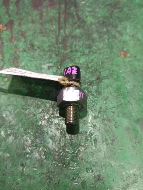 Датчик давления топлива TOYOTA MARK II JZX110 1JZ-FSE 89458-22010 (б/у)