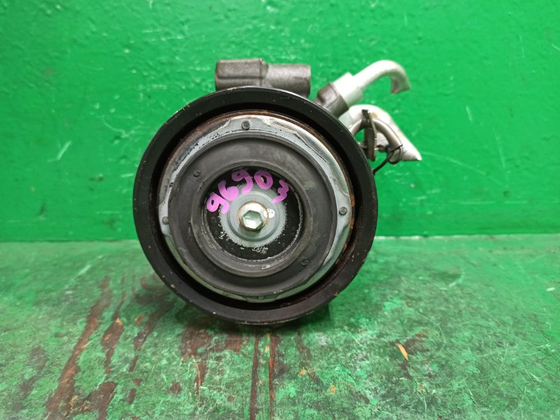 Компрессор кондиционера TOYOTA HILUX GUN126 1GD-FTV X1447280-2720 (б/у)