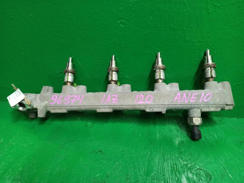 Форсунки бензиновые TOYOTA WISH ANE10 1AZ-FSE 23250-28070 (б/у)