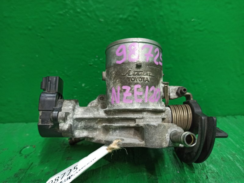 Дроссельная заслонка TOYOTA COROLLA SPACIO NZE120 1NZ-FE 22210-21010 (б/у)