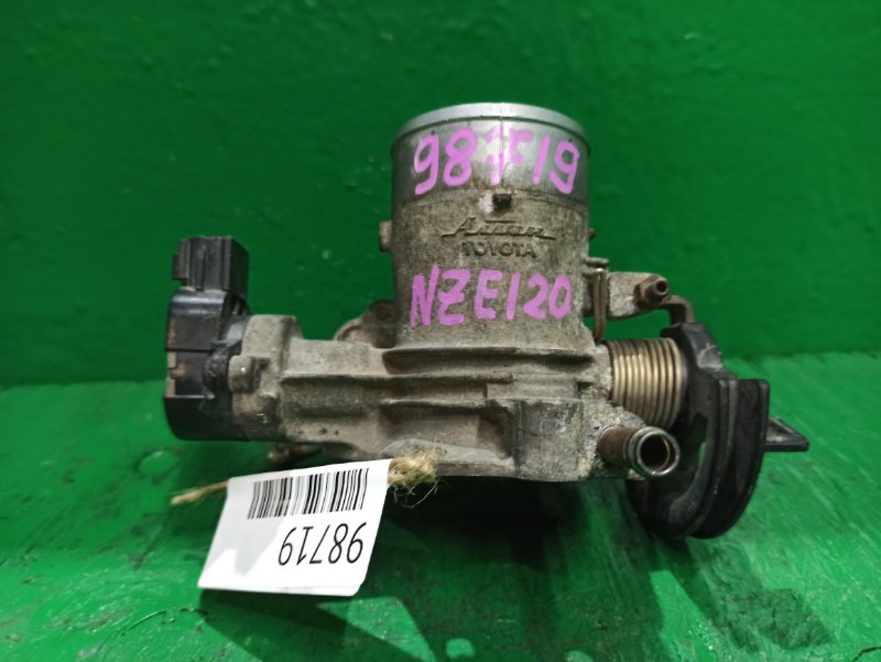 Дроссельная заслонка TOYOTA COROLLA RUNX NZE120 1NZ-FE 22210-21010 (б/у)