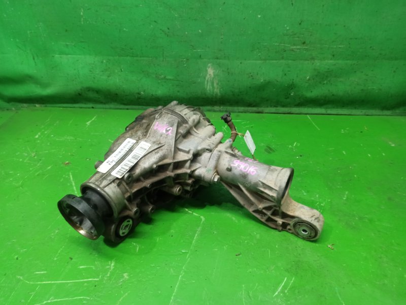 Редуктор JEEP GRAND CHEROKEE WK2 VM44D передний P68154503AB (б/у)