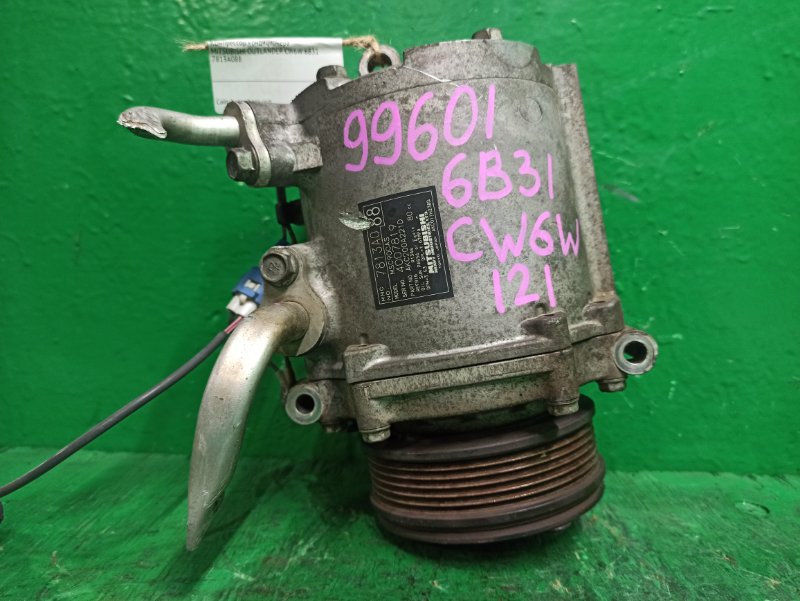 Компрессор кондиционера MITSUBISHI OUTLANDER CW6W 6B31 7813A088 (б/у)