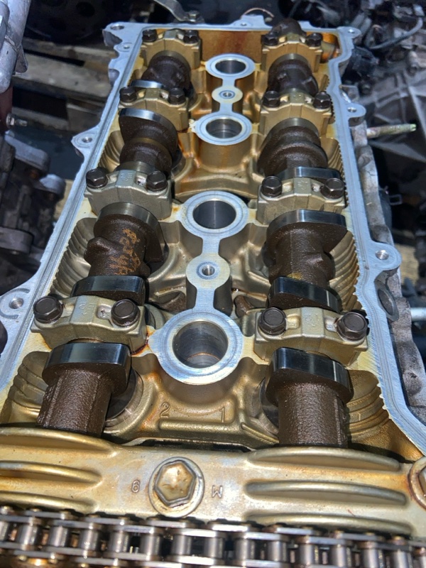 Двигатель TOYOTA ISIS ZNM10 1ZZ-FE 1489727 (б/у)