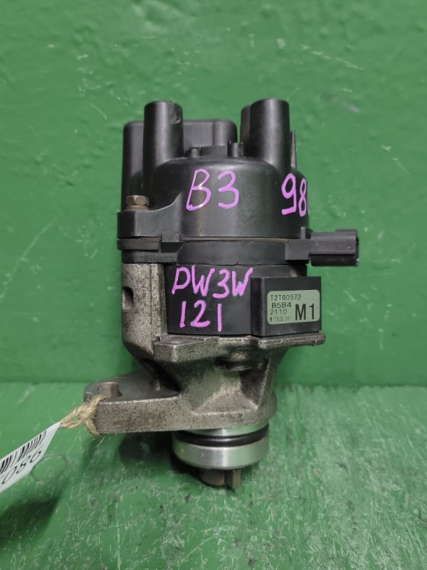 Трамблер MAZDA DEMIO DW3W B3-E T2T60572 (б/у) Трамблер MAZDA DEMIO DW3W B3-E T2T60572 (б/у)