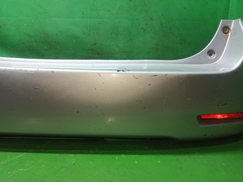 Бампер TOYOTA COROLLA FIELDER NZE121 04.2004 задний (б/у) Бампер TOYOTA COROLLA FIELDER NZE121 04.2004 задний (б/у)