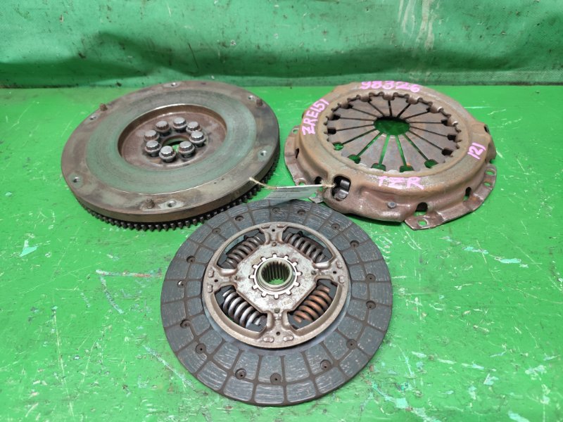 Маховик TOYOTA AURIS ZRE151 1ZR-FE (б/у)