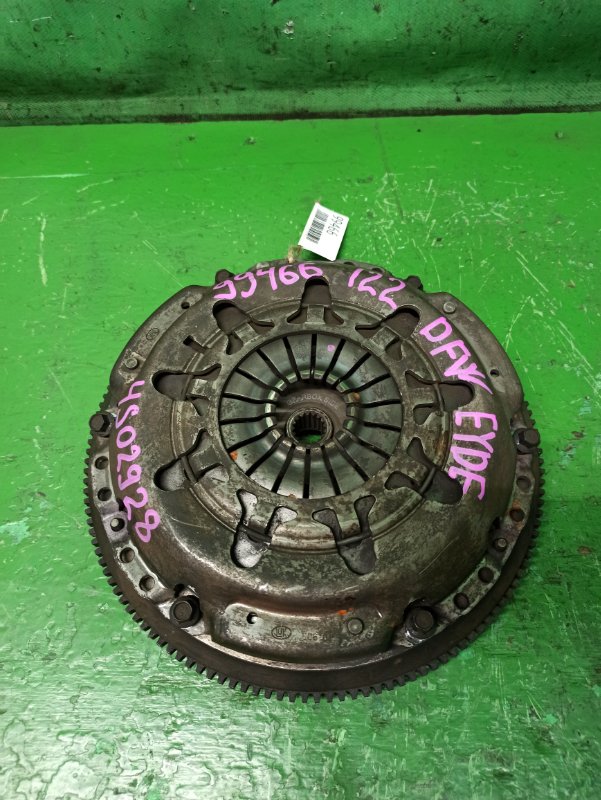 Маховик FORD FOCUS DFW EYDE МКПП XS4G-6K390-A1A (б/у)