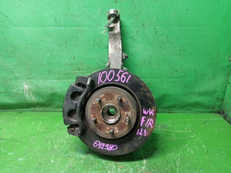 Ступица JEEP GRAND CHEROKEE WK EXL передняя правая 52090178AC (б/у)