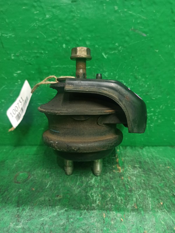 Подушка двигателя TOYOTA MARK II GX110 1G-FE BEAMS передняя левая 12361-70230 (б/у)