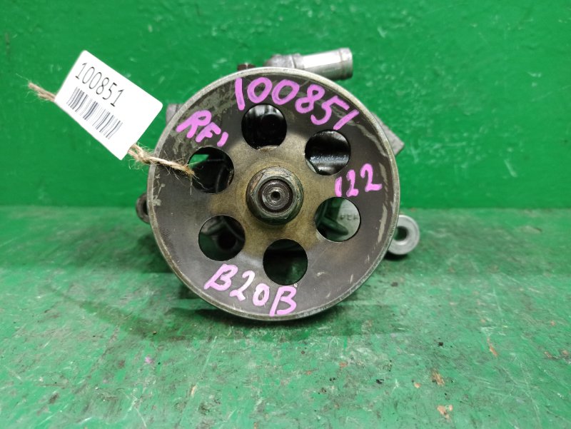 Насос гидроусилителя руля HONDA STEPWGN RF1 B20B (б/у)