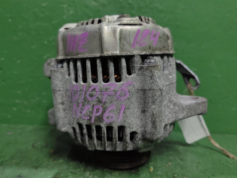 Генератор TOYOTA IST NCP61 1NZ-FE 27060-21130 (б/у)