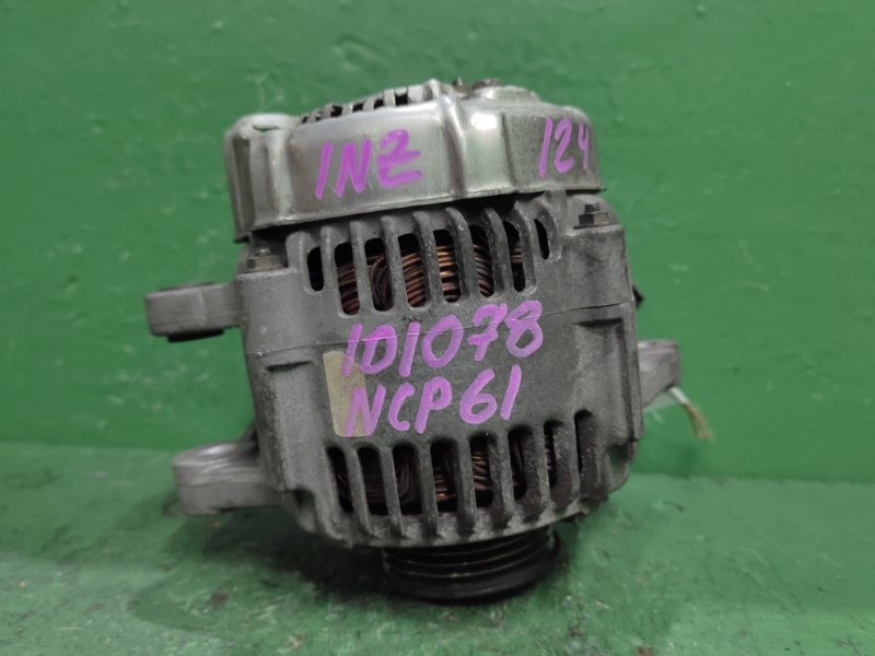 Генератор TOYOTA IST NCP61 1NZ-FE 27060-21080 (б/у)