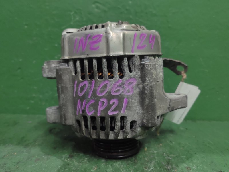 Генератор TOYOTA FUNCARGO NCP21 1NZ-FE 27060-21131 (б/у)