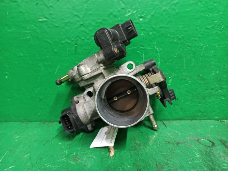 Дроссельная заслонка TOYOTA COROLLA SPACIO NZE120 1NZ-FE 22210-21010 (б/у)
