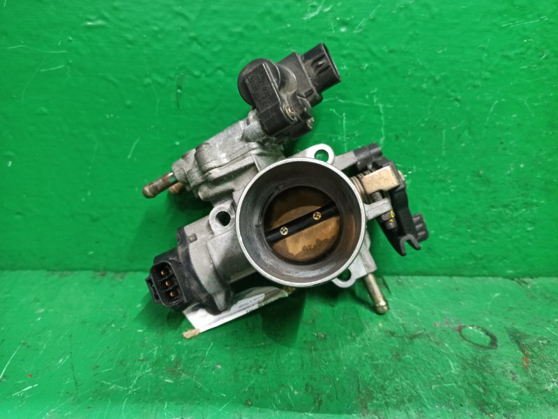 Дроссельная заслонка TOYOTA COROLLA SPACIO NZE120 1NZ-FE 22210-21010 (б/у)