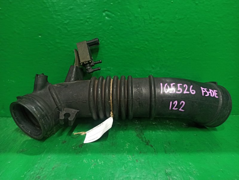 Гофра воздушного фильтра MAZDA FAMILIA BJ8W FP-DE FP4713220A (б/у)