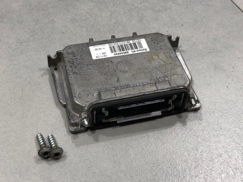 Блок розжига ксенона Volvo XC60 2011 89034934 контрактная