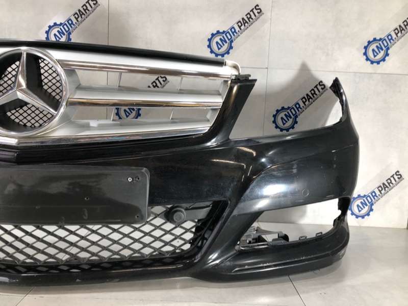 Бампер передний Mercedes C W204