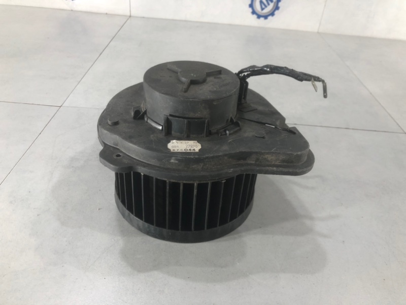 Мотор печки Volvo S70 1998 30755485 контрактная