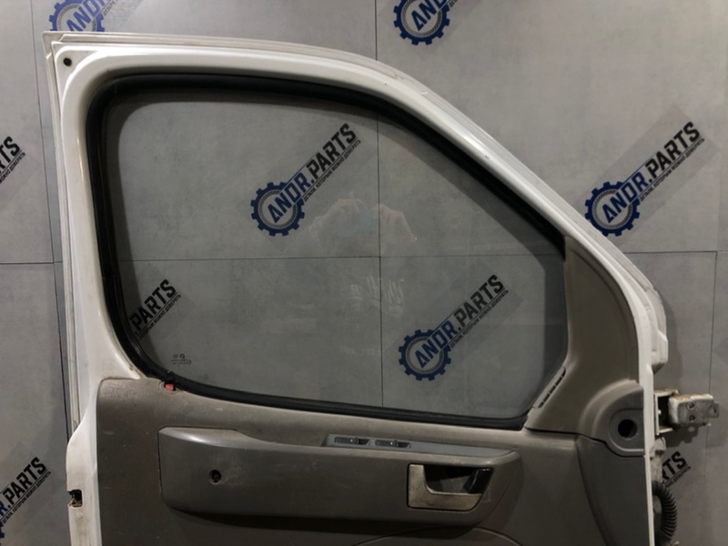 Дверь боковая передняя левая Maxus 2006