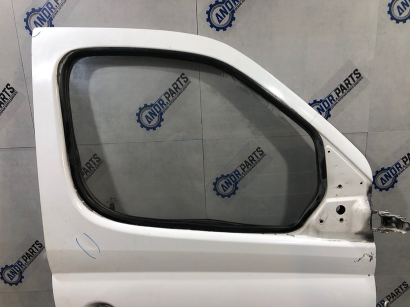 Дверь боковая передняя правая Maxus 2006
