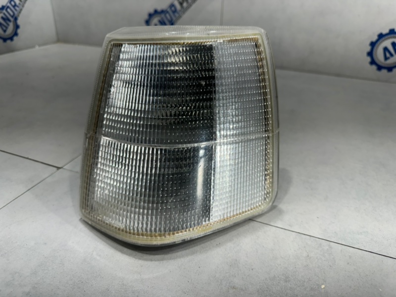 Повторитель поворота левый Volvo 940 1993 944 18-5254B контрактная
