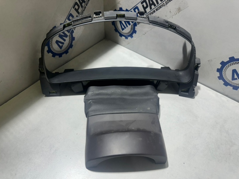 Кожух рулевой колонки Volkswagen Touareg 2011 2 CGRA 7p68585654a1 контрактная