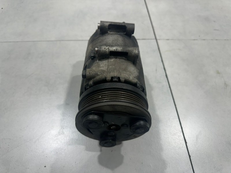 Компрессор кондиционера Ford Focus 2 AODA 6m5h-19d629-ab контрактная